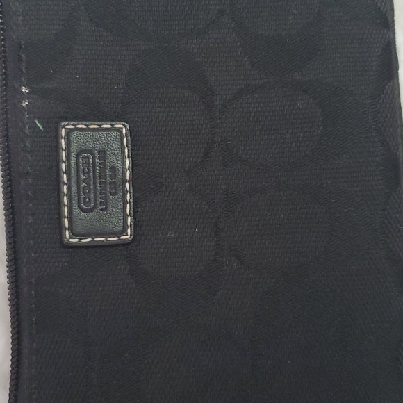 Small Black Coach Clutch Wristlet - Picture 3 of 7